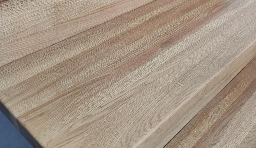 Обшивка лестницы, производство и монтаж ступеней и ограждения под ключ