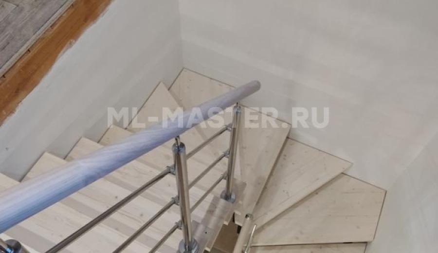 Лестница с балюстрадой, изготовление и монтаж под ключ